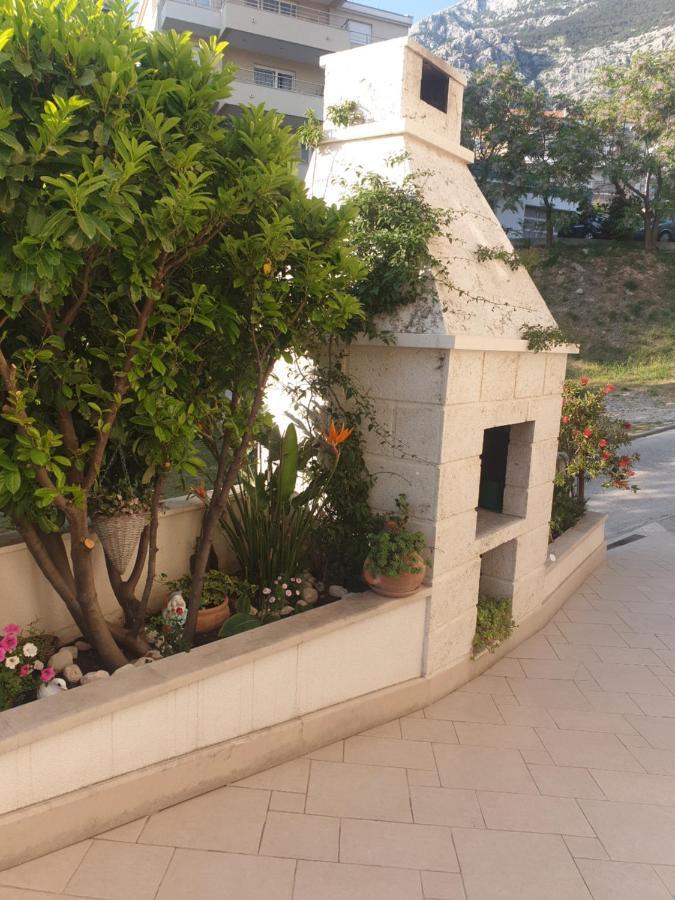 Villa Vujcic Makarska Bagian luar foto