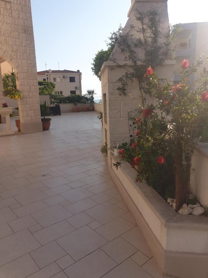 Villa Vujcic Makarska Bagian luar foto