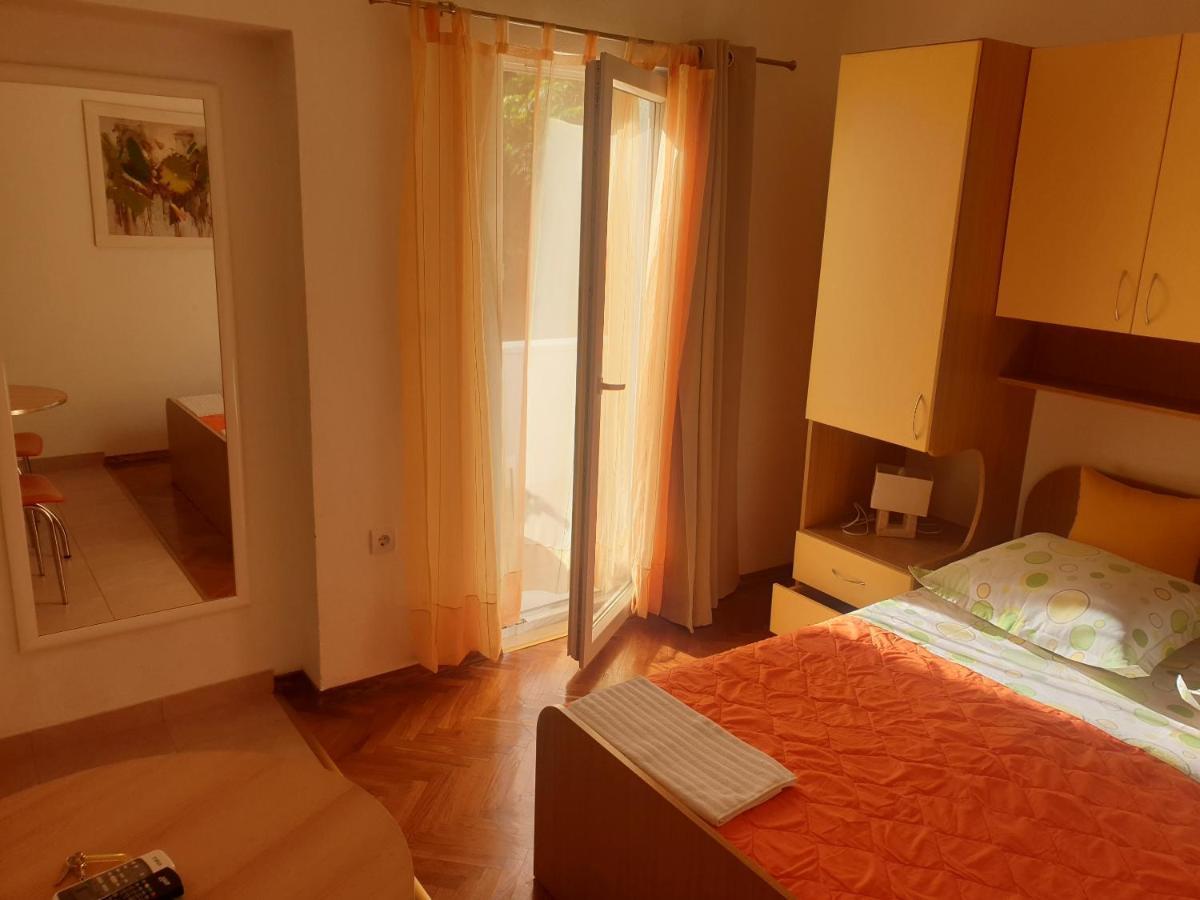 Villa Vujcic Makarska Bagian luar foto